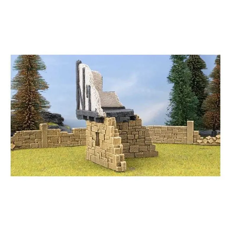 Wartorn Village: Small Ruin - Sandstone (x1)
